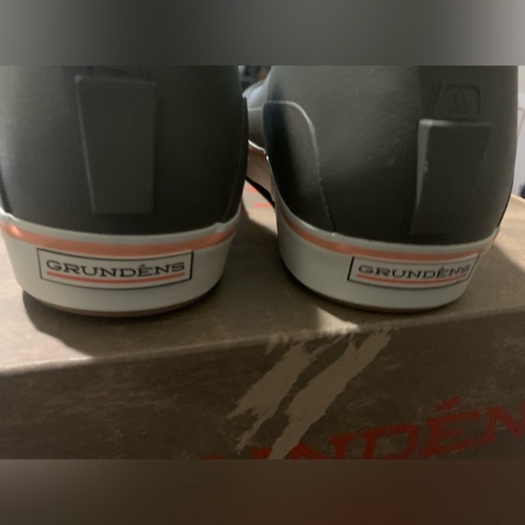 Grundens Women’s DECK-BOSS Ankle Boot - Picture 11 of 14